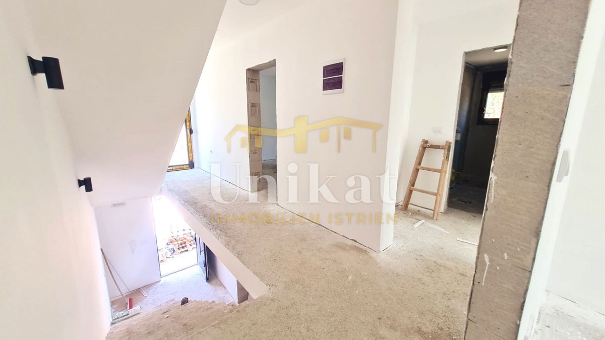 Doppia casa vicino al mare, 5 camere da letto